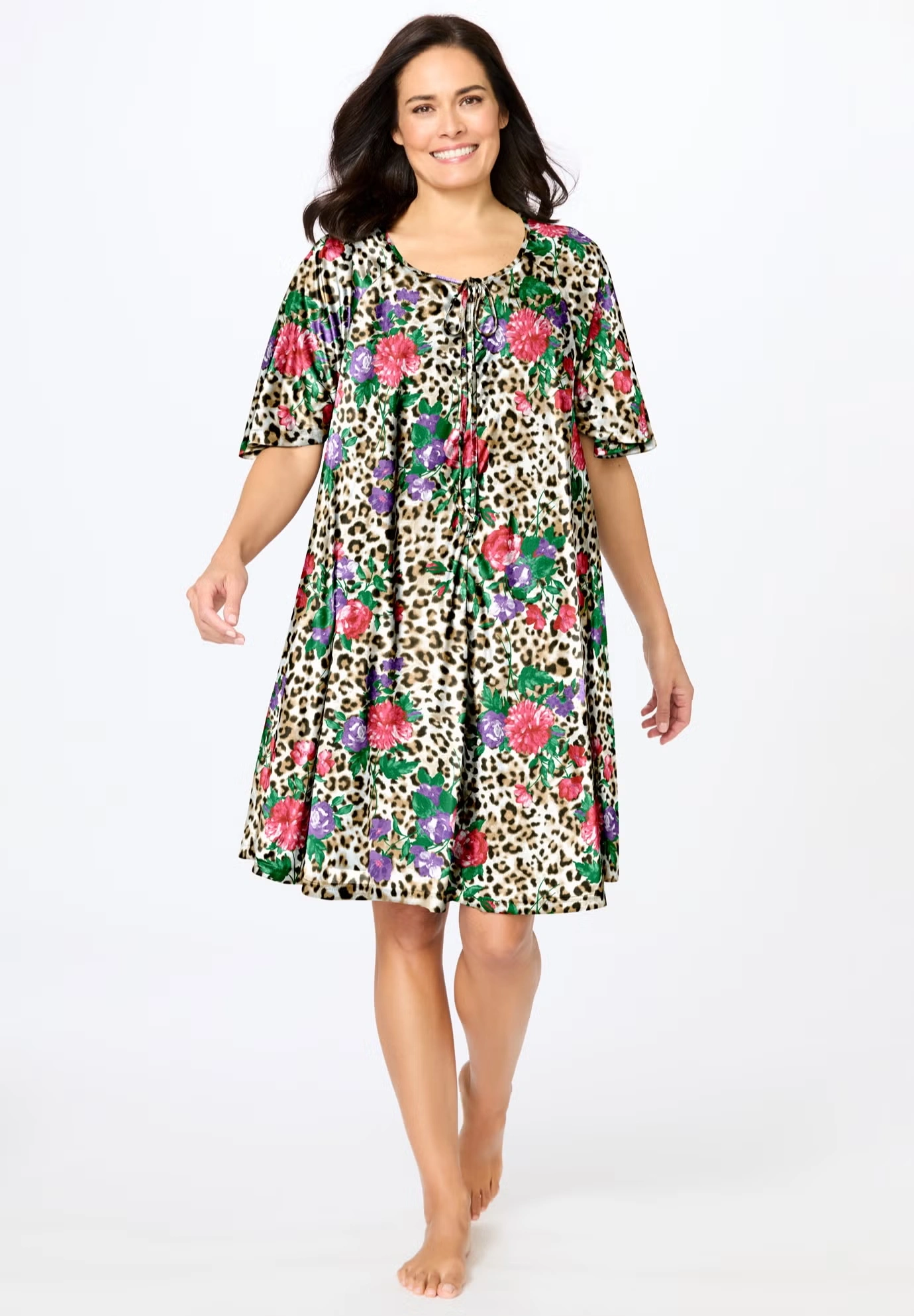 Short Sweeping Printed Lounger 5 Short Sweeping Printed Lounger