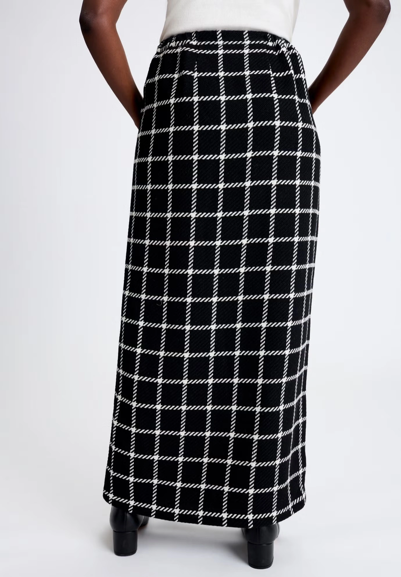 Side-Button Wool Skirt