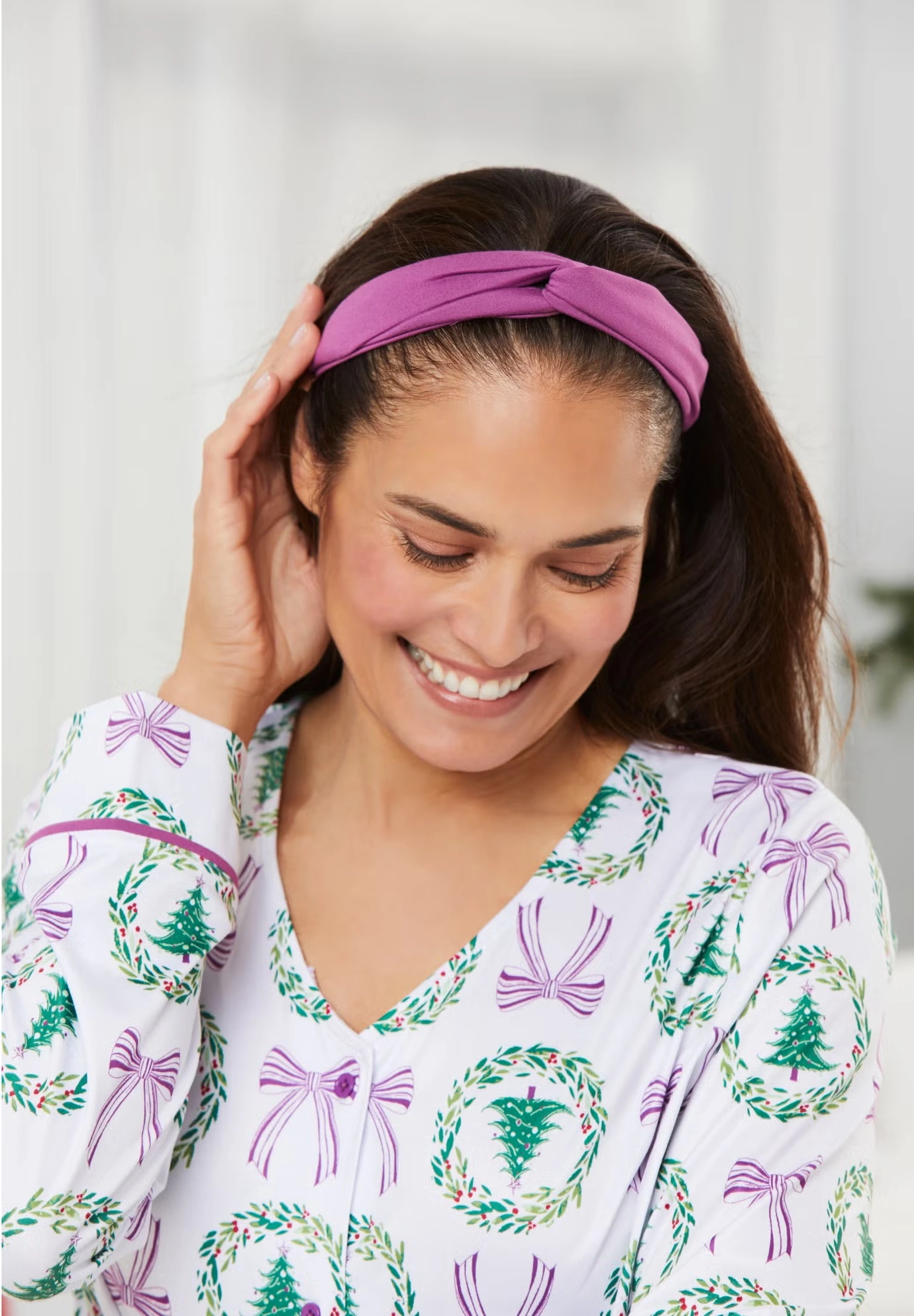 Dreams & Co.® V-Neck Pajama & Headband Set 9 Dreams & Co.® V-Neck Pajama & Headband Set