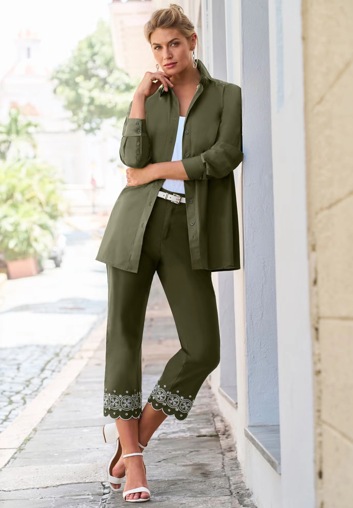 Stretch Poplin Classic Cropped Straight Leg Pant 3 Stretch Poplin Classic Cropped Straight Leg Pant