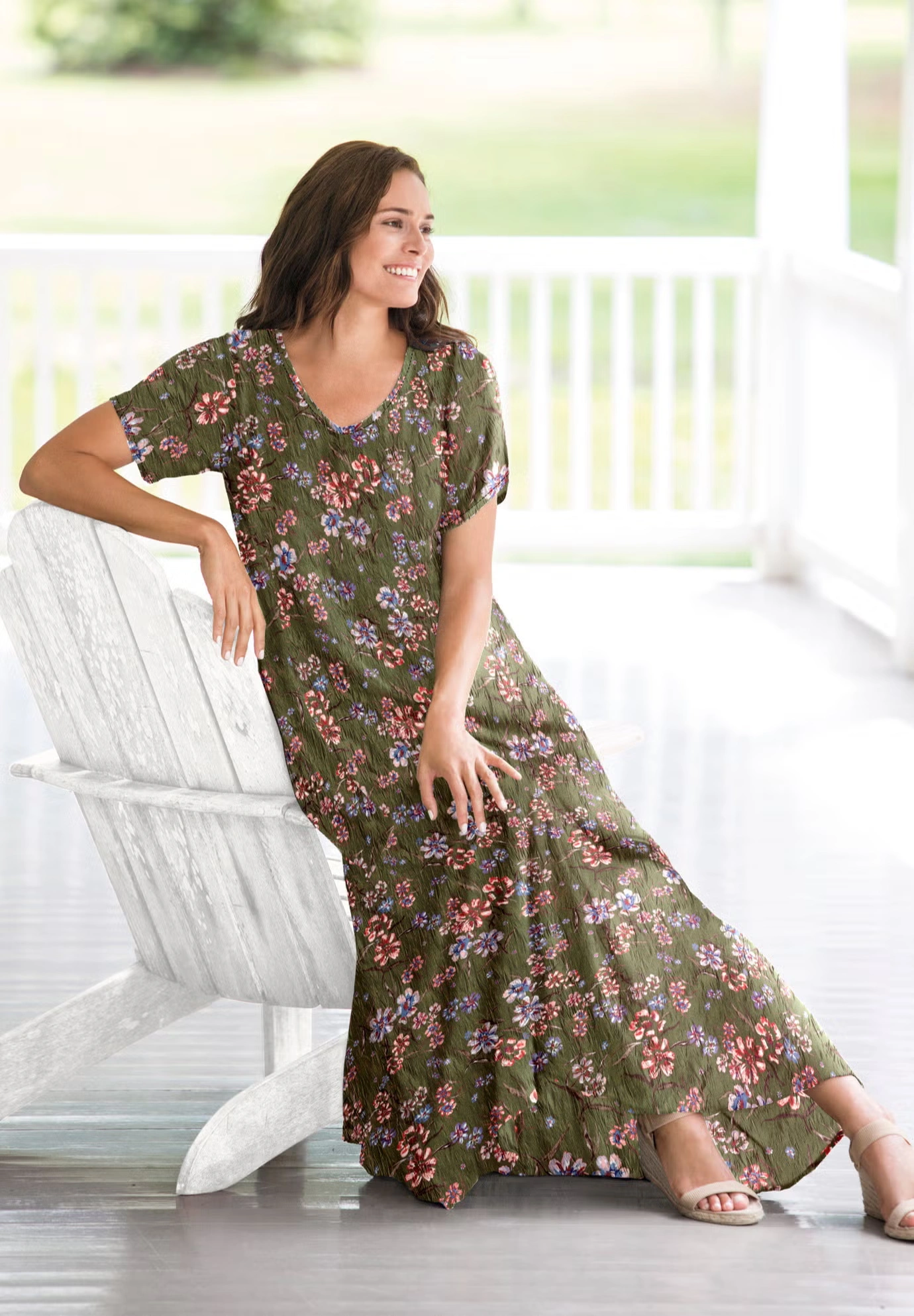 Short-Sleeve Crinkle Dress 4 Short-Sleeve Crinkle Dress