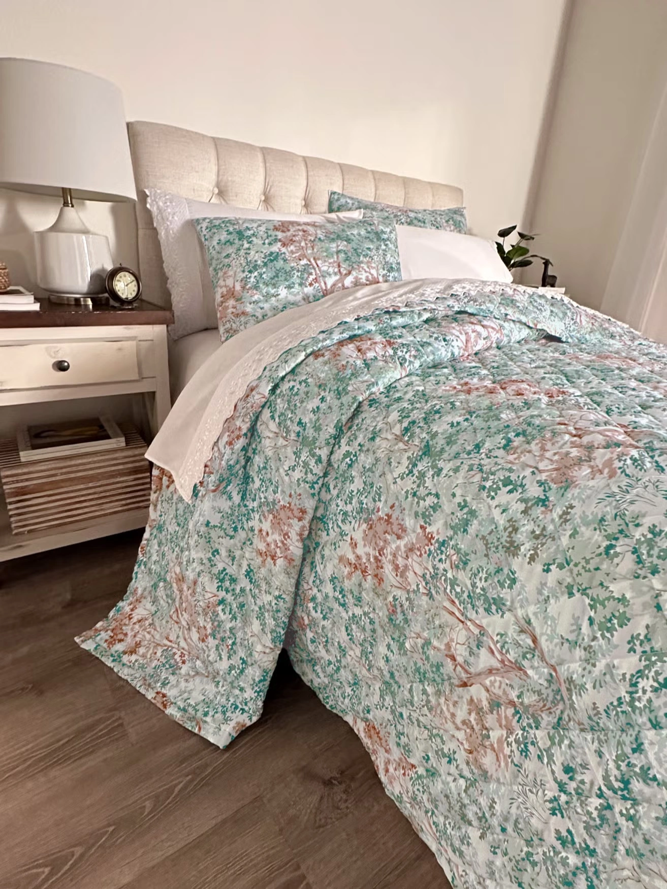 Foliage Bedspread 3 Foliage Bedspread