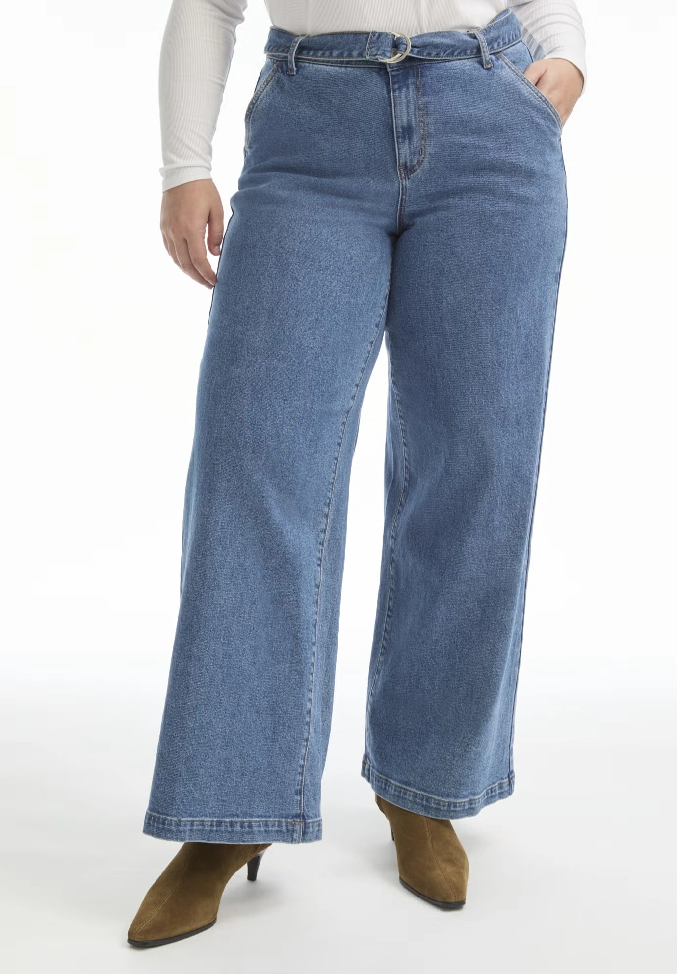 Curvie Fit High-Waisted Wide-Leg Utility Jean