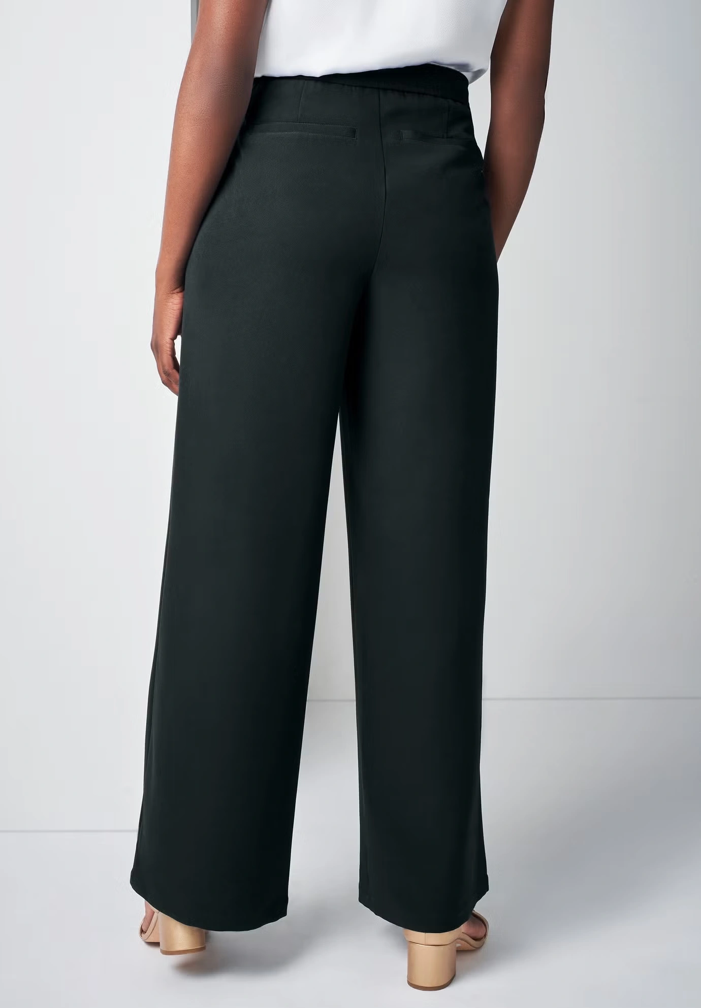 Bi-Stretch Wide Leg Pant