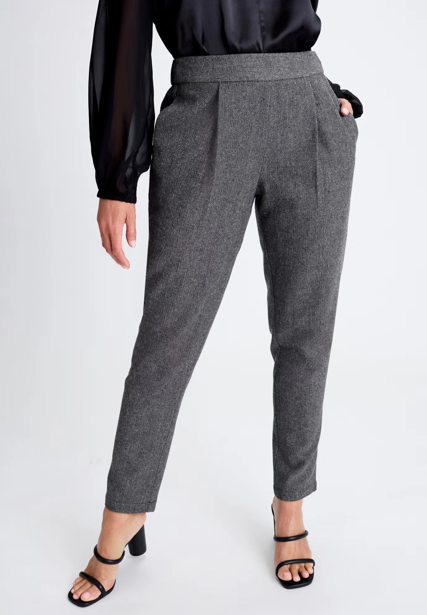 Herringbone Straight Leg Pant