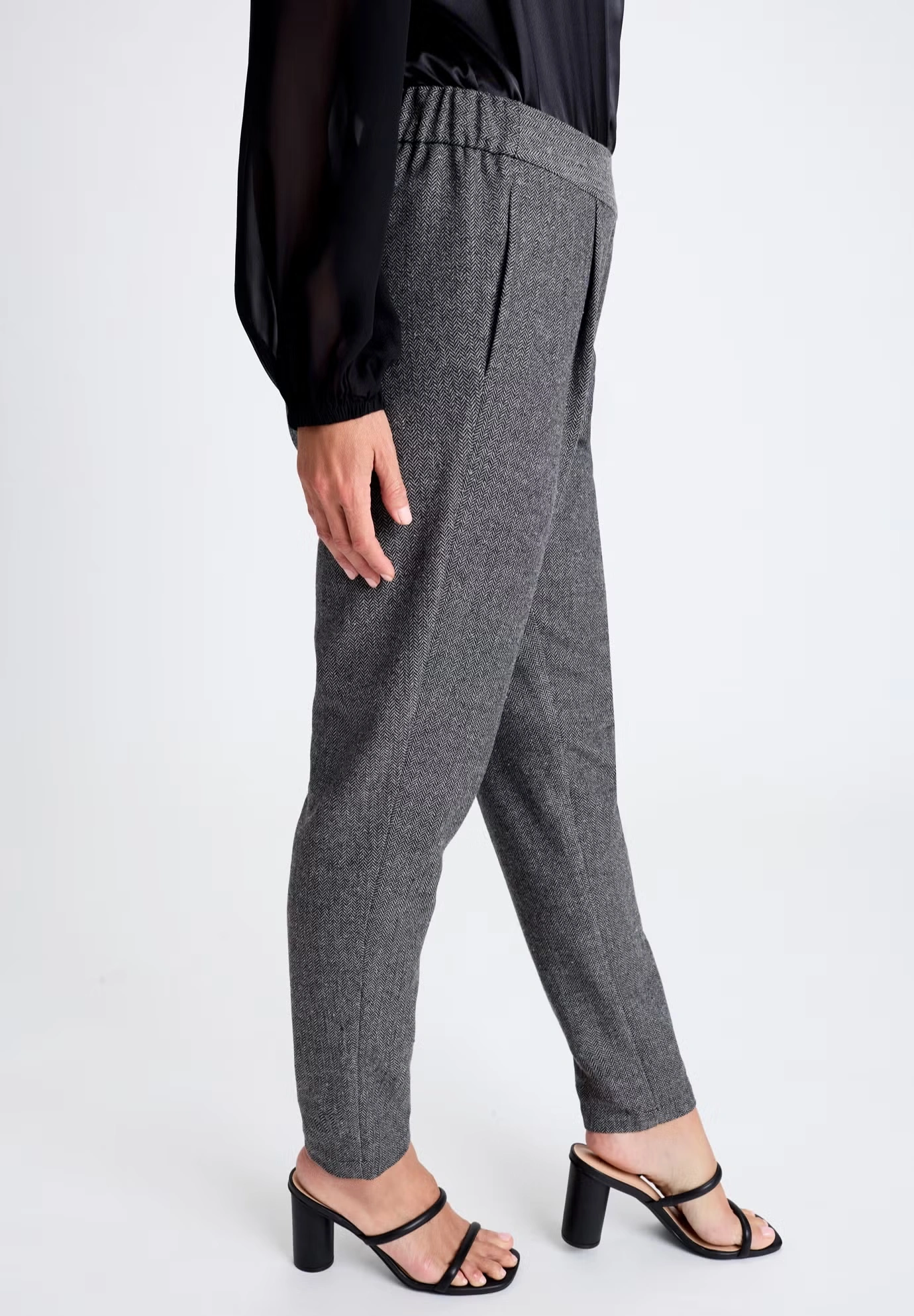 Herringbone Straight Leg Pant 4 Herringbone Straight Leg Pant