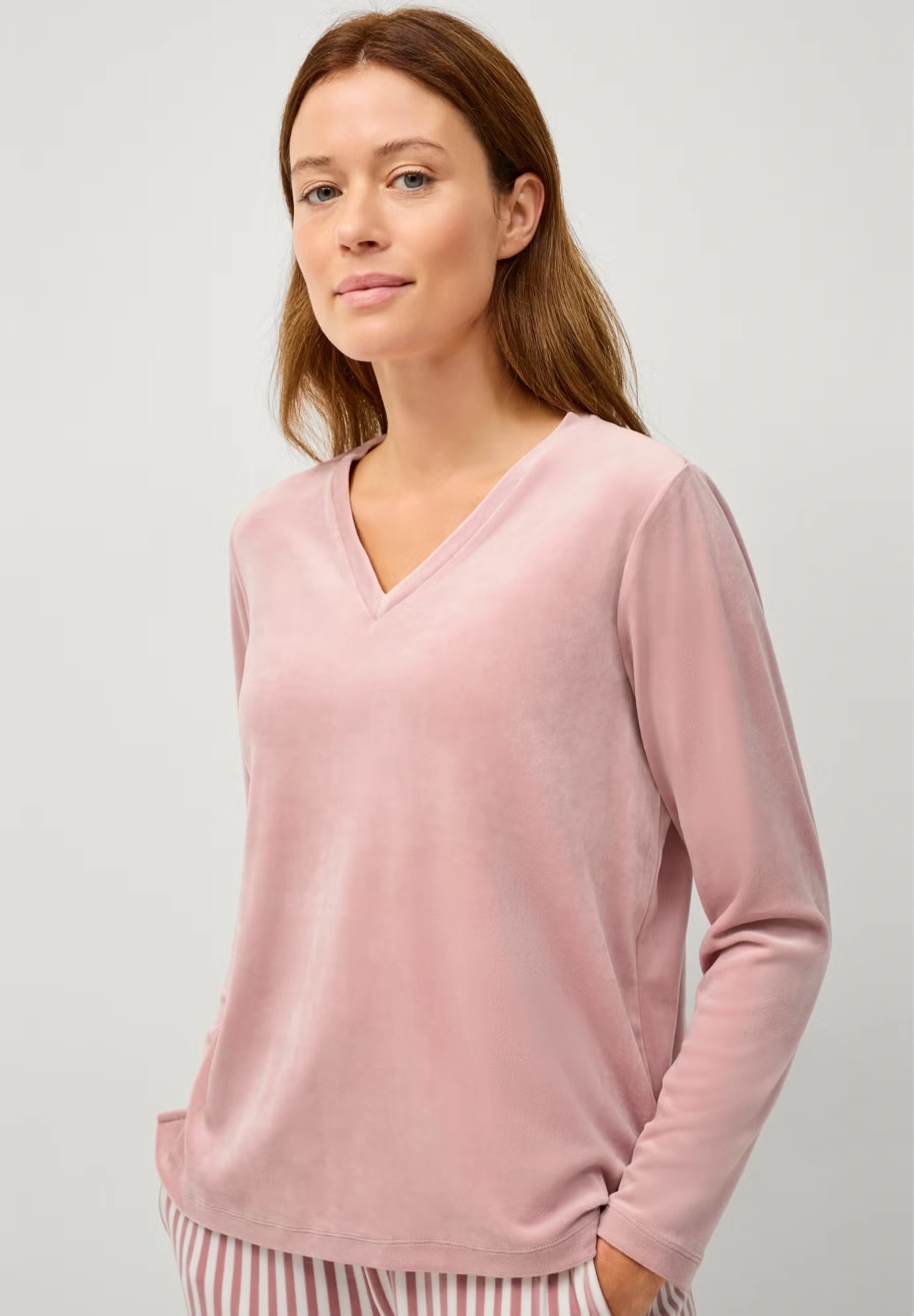 2 Piece Velour Lounge Set 3 2 Piece Velour Lounge Set