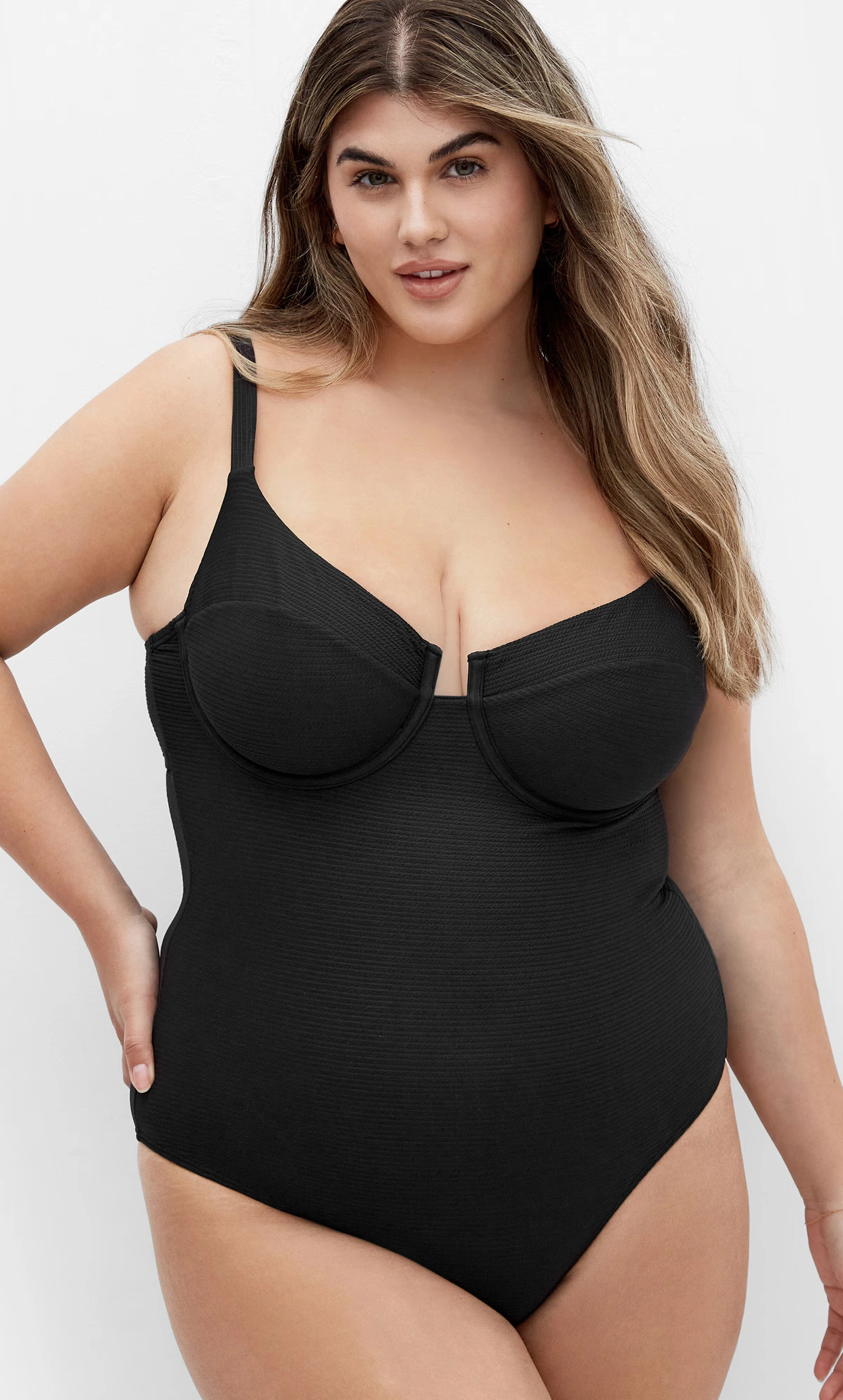 Alicante Underwire 1 Piece - black