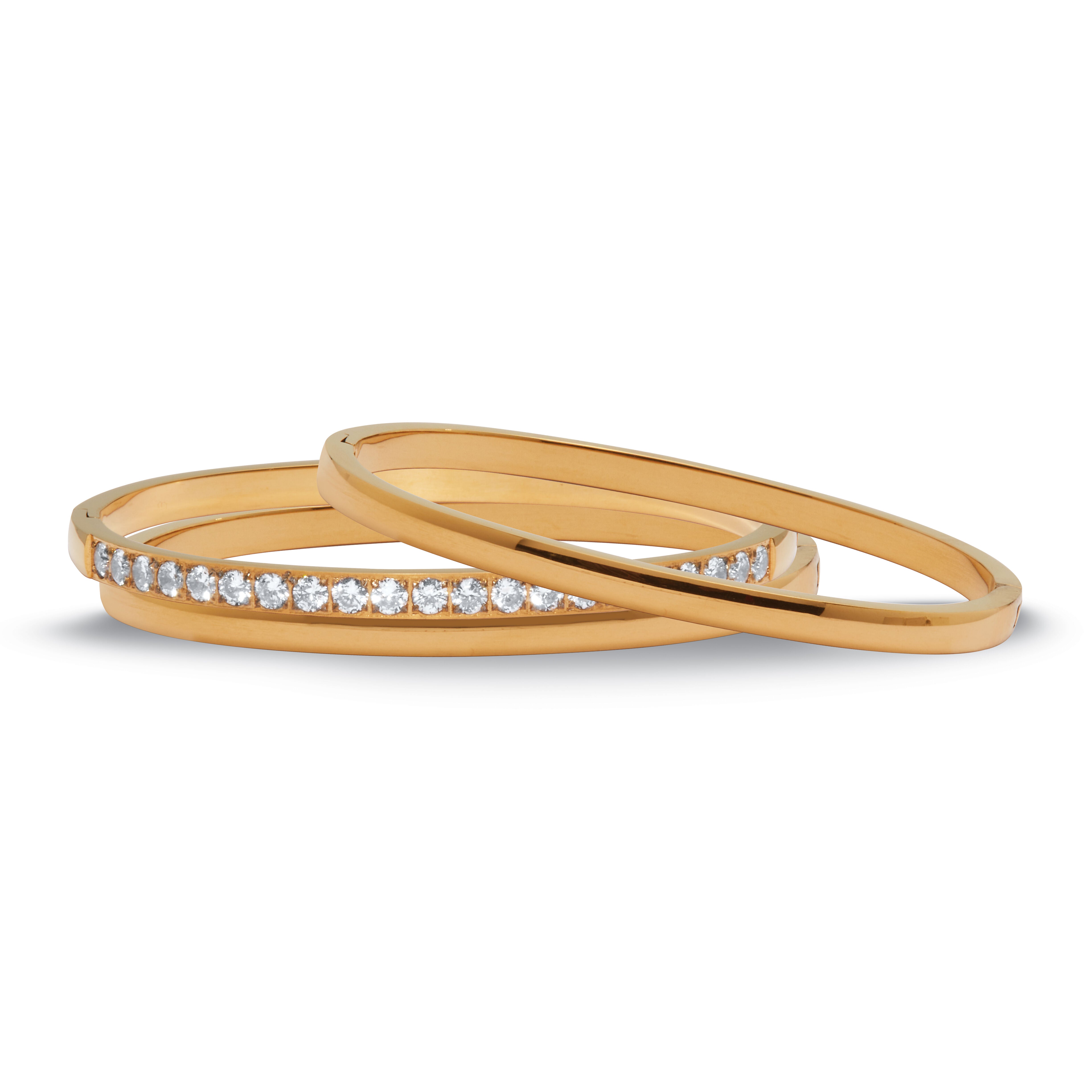 Round Crystal Yellow Gold Ion-Plated Stainless Steel Bangle Bracelet Set 7-inch 4 Round Crystal Yellow Gold Ion-Plated Stainless Steel Bangle Bracelet Set 7-inch