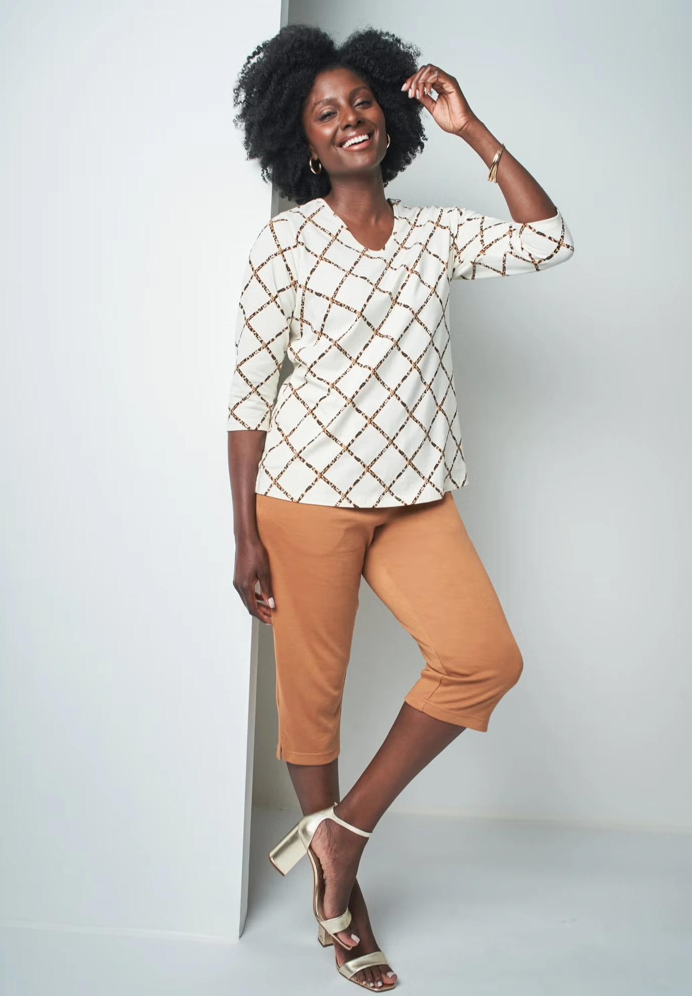 Stretch Cotton V-Neck Tee 4 Stretch Cotton V-Neck Tee