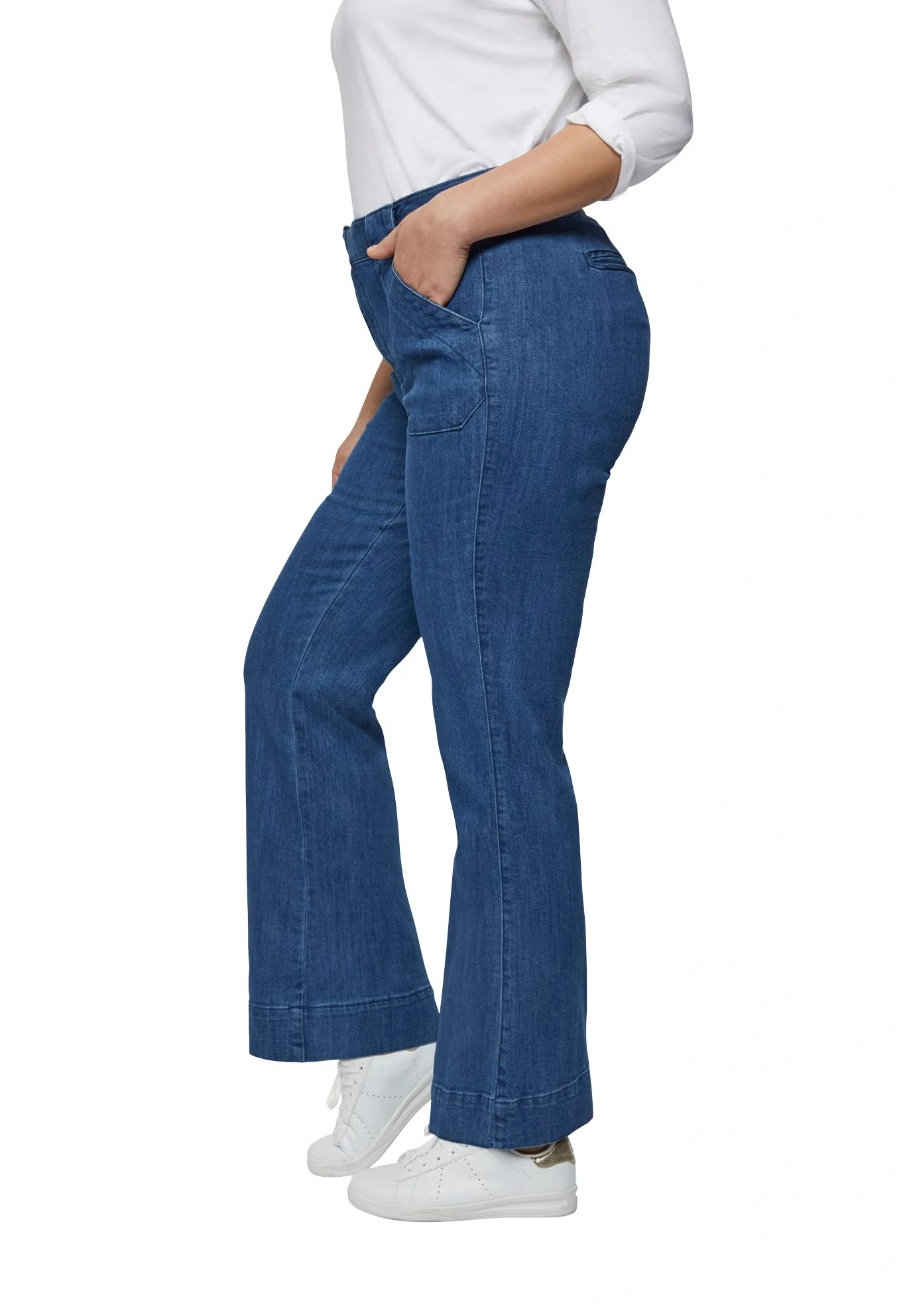 High-Waist Wide Leg Jeans 3 High-Waist Wide Leg Jeans