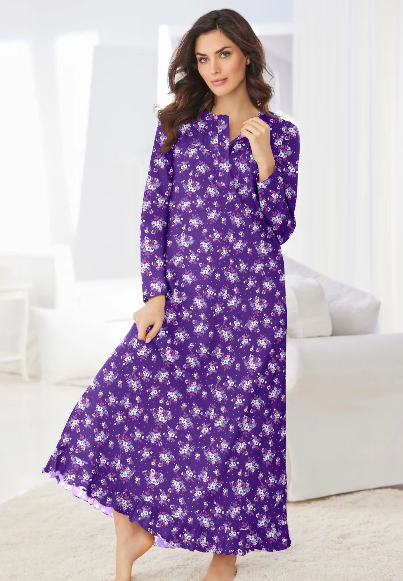 Long-Sleeve Gown 7 Long-Sleeve Gown