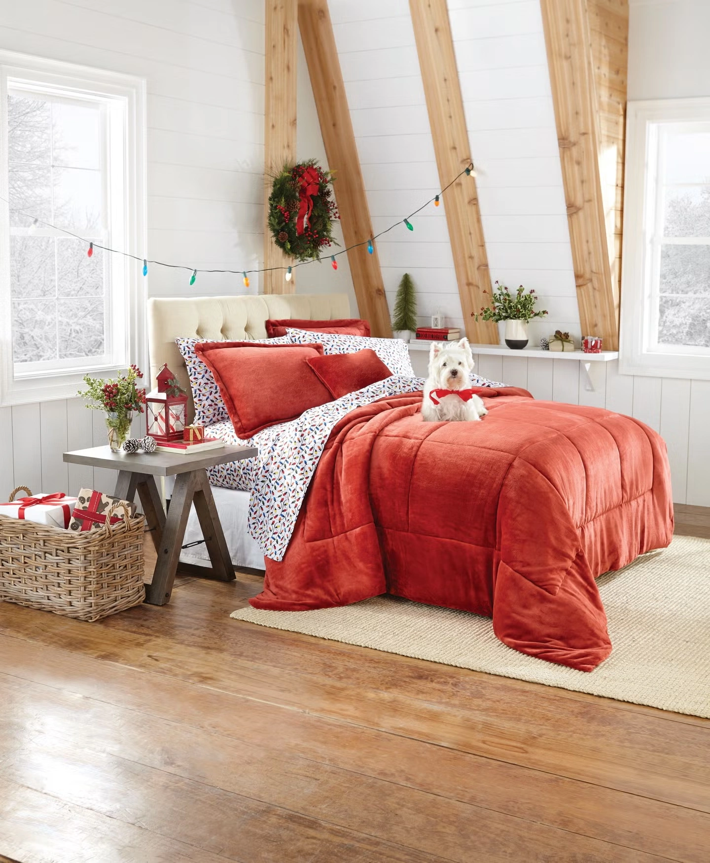 BH Studio Microfleece Comforter