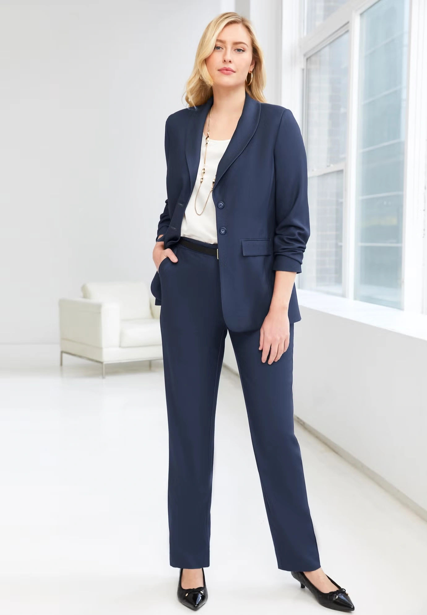 2-Piece Stretch Crepe Single-Breasted Pantsuit